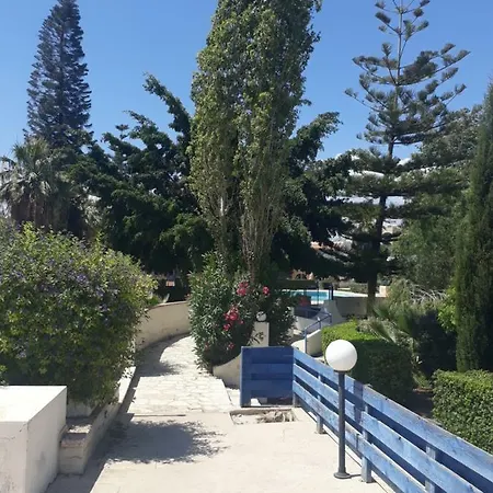 Coco De Mer Limassol